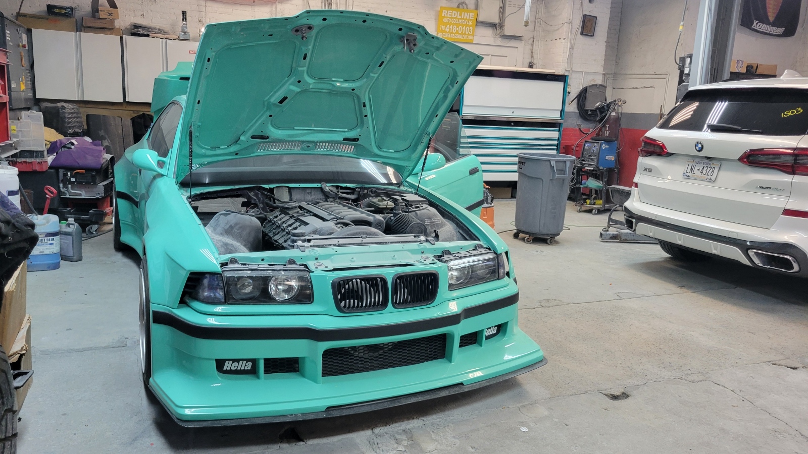 Custom auto paint job in Queens, NY